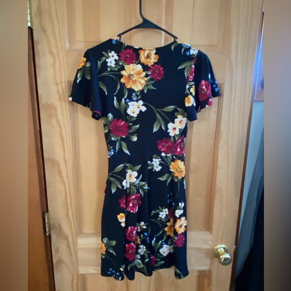 Floral Midi Dress - Picture 2 of 2
